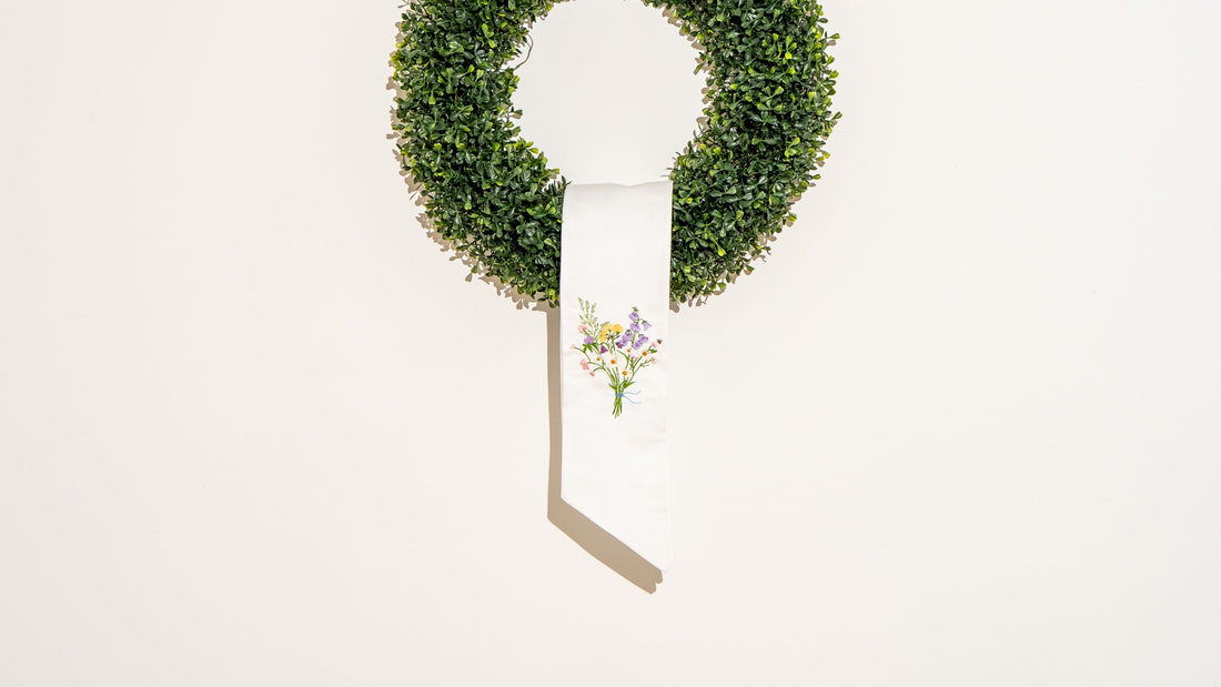 Elegant Ways to Refresh Your Front Door for Fall