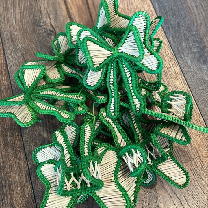 Rattan Bow Napkin Ring - Green – Threads & Honey